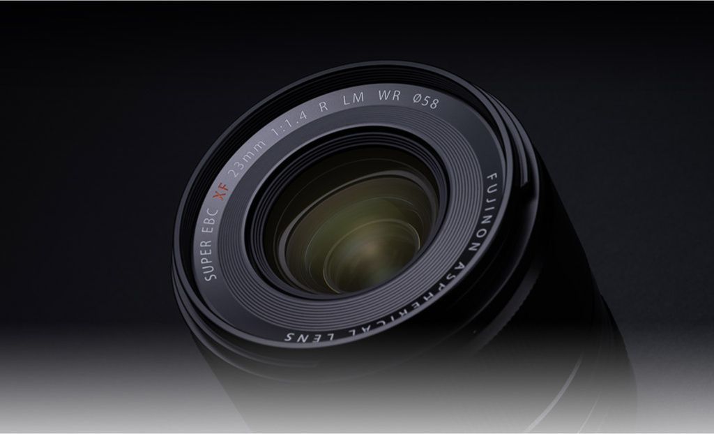 xf23mmf14-r-lm-wr_top_1214.jpg