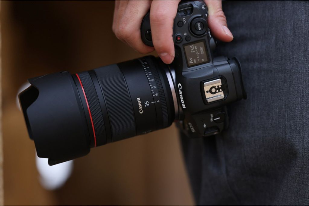 rf-35mm-f1.jpg