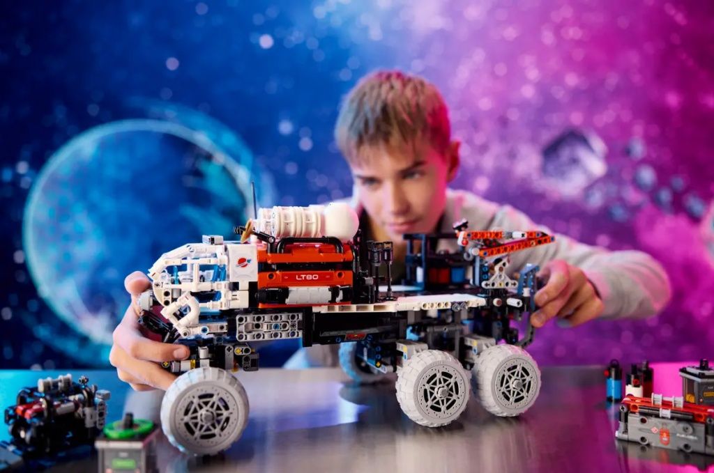 42180_Lifestyle_Cons_02_SPACE.jpg