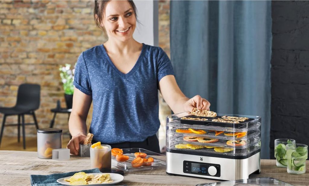 f2-suszarka-do-grzybow-wmf-kitchenminis.jpg