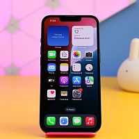 Смартфон Apple iPhone 13 128GB Midnight (MLPF3) Б/У