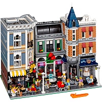 Конструктор LEGO Creator Assembly Square (10255) Конструктор LEGO Creator Assembly Square (10255)
