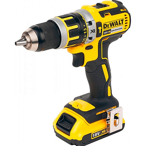 Дрель-шуруповерт DeWalt DCD795M2-QW