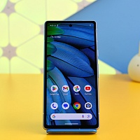 Смартфон Google Pixel 7a 8/128GB Sea Б/У