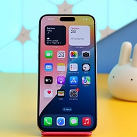 Смартфон Apple iPhone 15 Pro Max 256GB Natural Titanium (MU793) Б/У Смартфон Apple iPhone 15 Pro Max 256GB Natural Titanium (MU793) Б/У