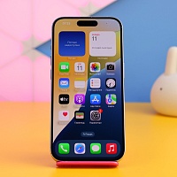 Смартфон Apple iPhone 15 Pro 128GB eSIM White Titanium (MTQN3) Б/У