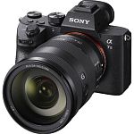 Бездзеркальний фотоапарат Sony Alpha A7 III Kit FE 24-105mm f/4 G OSS Black (ILCE7M3GB)