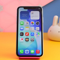 Смартфон Apple iPhone 11 128GB White (MWLF2) Б/У