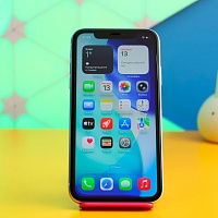 Смартфон Apple iPhone 11 64GB White (MWL82) Б/У