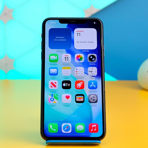 Смартфон Apple iPhone 11 Pro Max 64GB Space Gray (MWHD2) Б/У