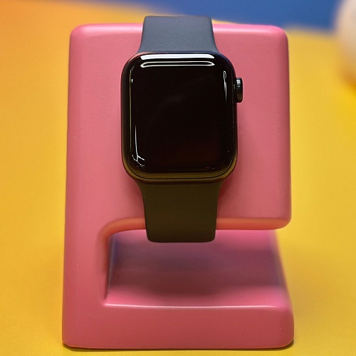 Смарт-часы Apple Watch SE 2 40mm Midnight Aluminium Case with Midnight Sport Band S/M MR9X3 (3C20) Б/У