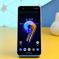 Смартфон Asus ZenFone 9 8/128GB Moonlight White Б/У