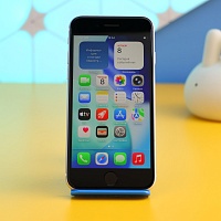 Смартфон Apple iPhone SE (2020) 64GB White (MX9T2/MX9P2) Б/У