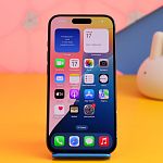 Смартфон Apple iPhone 15 Pro 128GB Black Titanium (MTUV3) Б/У