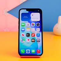 Смартфон Apple iPhone 13 128GB Midnight (MLPF3) Б/У