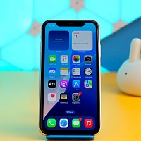 Смартфон Apple iPhone 11 128GB White (MWLF2) Б/У