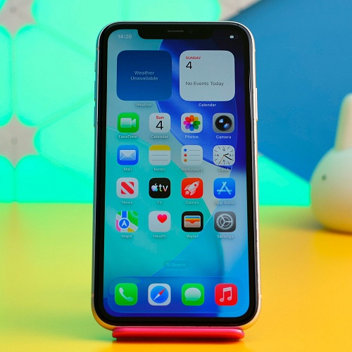 Смартфон Apple iPhone 11 128GB White (MWLF2) Б/У