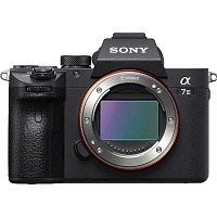 Беззеркальный фотоаппарат Sony Alpha A7 III Body Black (ILCE7M3B.CEC) Беззеркальный фотоаппарат Sony Alpha A7 III Body Black (ILCE7M3B.CEC)
